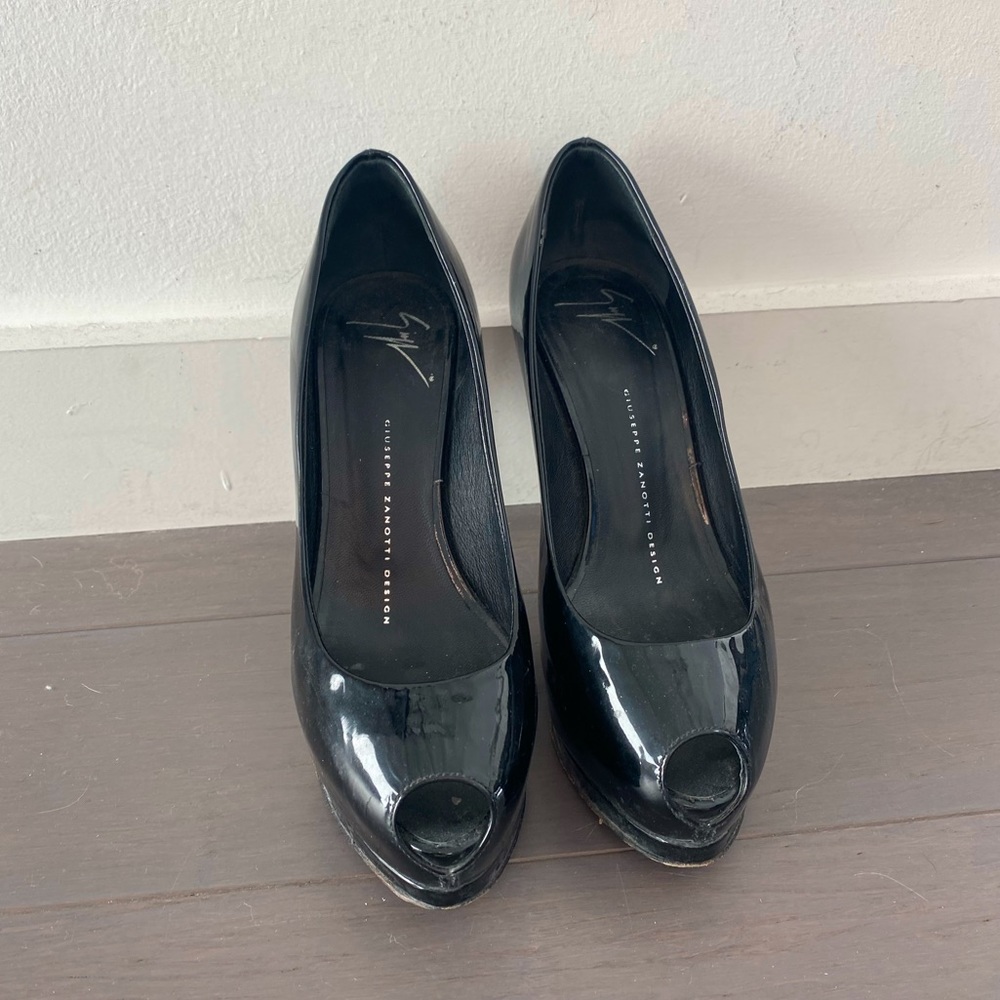Giuseppe Zanotti Black Patent Leather Peep Toe Pumps - Size 37